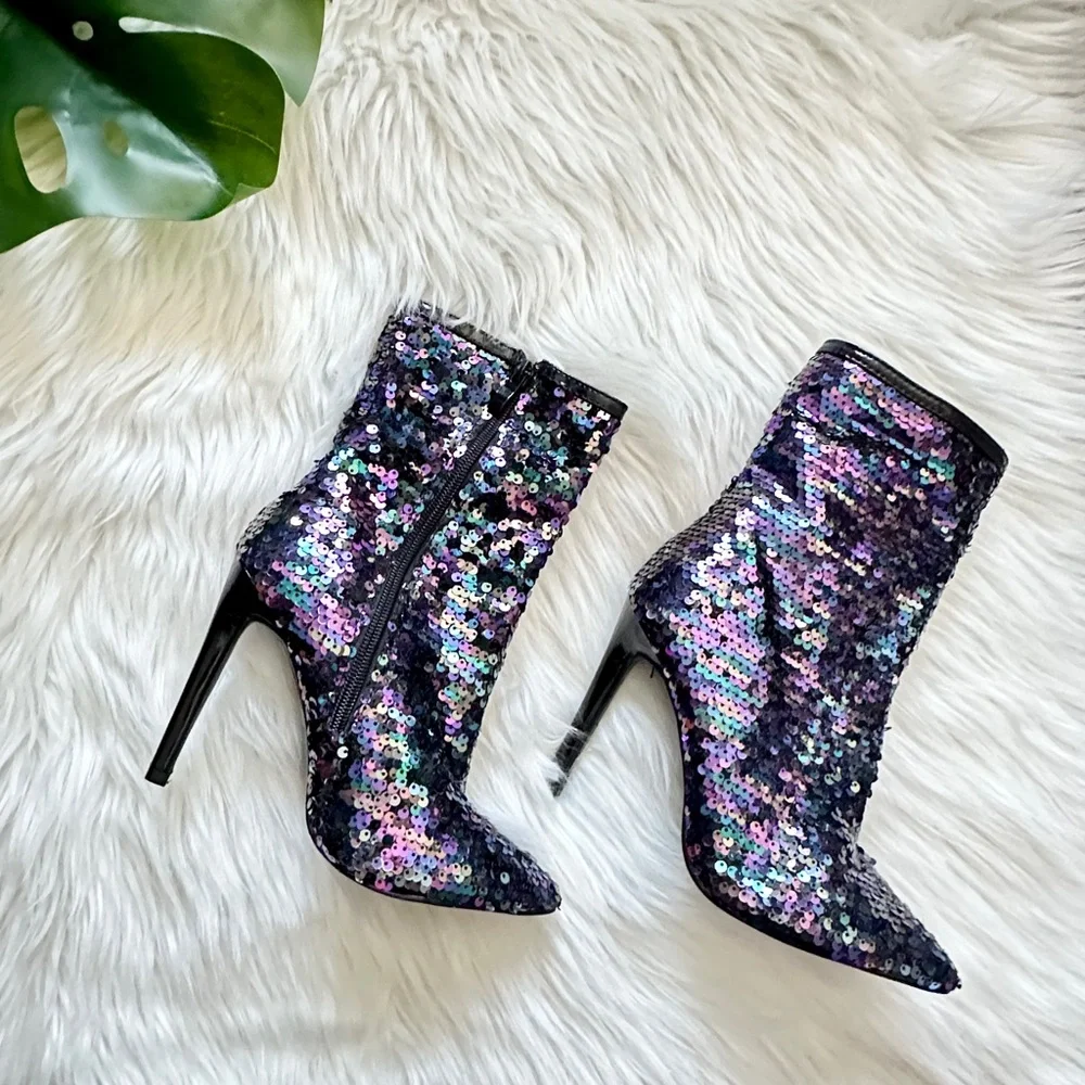 ❤️ Gorgeous Sequin Boots - Picture 10 of 11